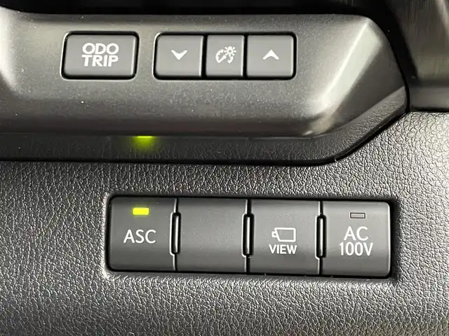 レクサス ＵＸ 250h Fスポーツ 埼玉県 2019(令1)年 4.5万km ホワイトノーヴァガラスフレーク ＴＲＤエアロ　サンルーフ　メーカナビ　パノラミックビューモニター　ＢＳＭ　ＥＴＣ２．０　ドラレコ　赤レザー　レーダークルーズ　シートヒーター　ステアリングヒーター　メモリシート　ＡＣ１００Ｖ　ＬＥＤ