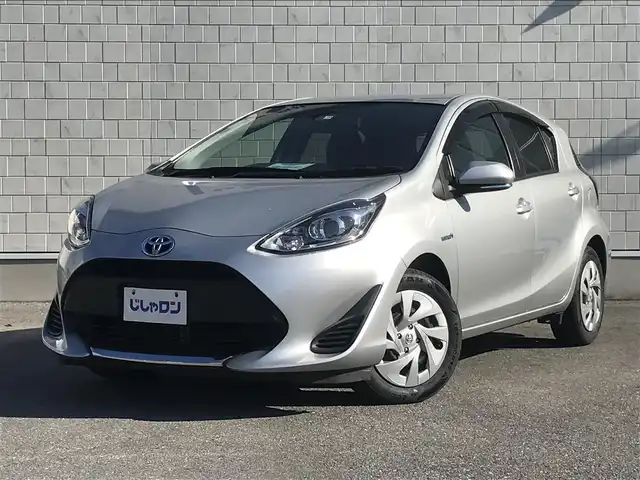 トヨタ アクア S 栃木県 2019(令1)年 14.3万km シルバーM 株)IDOMが運営する【じしゃロン小山店】の自社ローン専用車両になります。こちらは現金またはオートローンご利用時の価格です。自社ローンご希望の方は別途その旨お申付け下さい//禁煙車/ワンオーナー/純正フルセグナビ/（CD/AM/FMラジオ）/（Bluetooth)/ＥＴＣ/ステアリングスイッチ/マルチインフォメーションディスプレイ/ドライブレコーダー/電動格納ドアミラー/パワーウインドウ