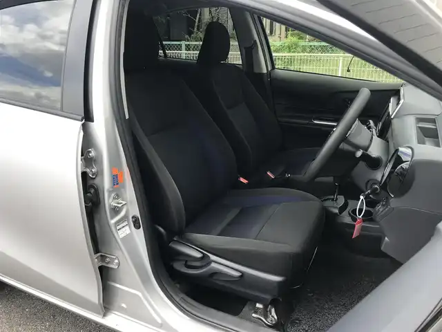 トヨタ アクア S 栃木県 2019(令1)年 14.3万km シルバーM 株)IDOMが運営する【じしゃロン小山店】の自社ローン専用車両になります。こちらは現金またはオートローンご利用時の価格です。自社ローンご希望の方は別途その旨お申付け下さい//禁煙車/ワンオーナー/純正フルセグナビ/（CD/AM/FMラジオ）/（Bluetooth)/ＥＴＣ/ステアリングスイッチ/マルチインフォメーションディスプレイ/ドライブレコーダー/電動格納ドアミラー/パワーウインドウ