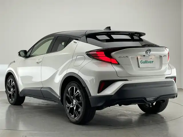 トヨタ Ｃ－ＨＲ G モード ネロ セーフティプラス 愛知県 2020(令2)年 4.4万km ブラック/ホワイトパールクリスタルシャイン 2トーン 純正ディスプレイ　フルセグＴＶ　Ｂｌｕｅｔｏｏｔｈ　全方位カメラ　ハーフレザーシート　シートヒーター　トヨタセーフティセンス　衝突軽減　レーダークルーズ　ＢＳＭ　ＬＥＤヘッドライト　オートハイビーム　禁煙車