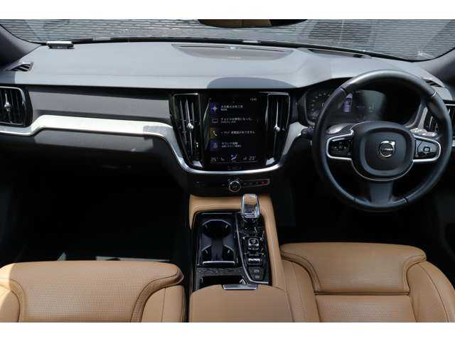 ボルボ Ｖ６０ T6 ツインEG AWD インスクリプション 大分県 2020(令2)年 2.8万km グレーＭ PHEV/保証書/取扱説明書/harman kardonスピーカー/ヘッドアップディスプレイ/City Safety/レーダークルーズコントロール/ステアリングアシスト付BLIS/レーンキープアシスト/純正ナビ/AppleCarPlay/AndroidAuto/フルセグTV/USB/BT/FM/Spotify/前席パワーシート/前席シートヒーター/エアシート/アラウンドビューカメラ/LEDヘッドライト/アクティブベンディングライト/フルアクティブハイビーム/前後ドライブレコーダー/ＥＴＣ/スマートキー/スペアキーx1