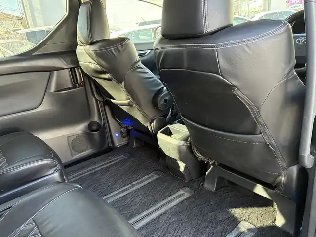 トヨタ ヴェルファイア Z 熊本県 2016(平28)年 9.3万km ブラック ALPINE専用ナビ/【フルセグTV/SD/CD/DVD/Bluetooth】/バックカメラ/ALPINEフリップダウンモニター/両側パワースライドドア/コーナーセンサー/社外20インチアルミホイール/ダウンサス/オートLEDヘッドライト/革調シートカバー/WAC/ビルトインETC/横滑り防止装置/盗難防止装置/純正フロアマット/ダブル＋サイドエアバック/プッシュスタート/スマートキー/スペアキー/三列シート/ウォークスルー/取扱説明書
