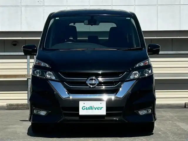 日産 セレナ ハイウェイスター Vセレクション 静岡県 2017(平29)年 6.9万km ダイヤモンドブラック エマージェンシーブレーキ/セーフティパック/純正ＳＤナビ/フルセグＴＶ/後席モニター/全周囲/ＥＴＣ/両側電動スライドドア/パーキングアシスト/プッシュスタート/コーナーセンサー/クルーズコントロール