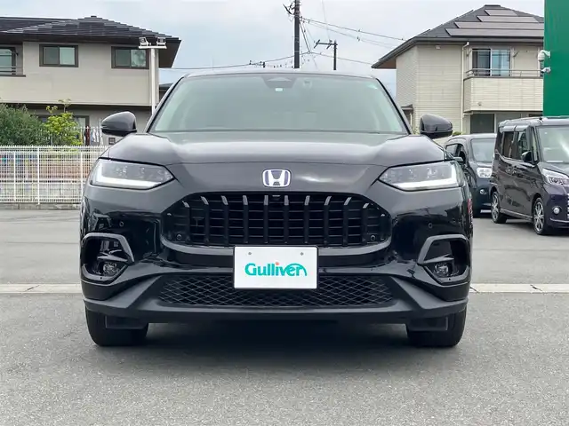 ホンダ ＺＲ－Ｖ ハイブリッド e:HEV X 静岡県 2023(令5)年 2.7万km クリスタルブラックパール エンジンスタートボタン/スマートキー/ワンオーナー/パワーステアリング/パワーウィンドウ/MTモード付AT/アイドリングストップ/オートエアコン/クルーズコントロール/全方位カメラ/ETC2.0/USB入力端子/純正ナビ（BT.フルセグ）/ドライブレコーダー前後/電動リアゲート/純正フロアマット/純正アルミホイール/ABS/横滑り防止装置/コーナーセンサー前後/レーンキープアシスト/オートライト/オートマチックハイビーム/ダウンヒルアシストコントロール/LEDヘッドライト/Wプラスサイドエアバック/カーテンエアバック/Honda SENSING/ブラインドスポットインフォメーション/後退出庫サポート/マルチビューカメラシステム/Honda CONNECTディスプレー＋ETC2.0車載器＋ワイヤレス充電器/パワーテールゲート(予約クローズ機能付)