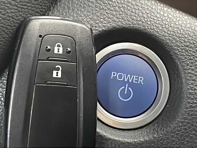 トヨタ カローラ スポーツ ハイブリッドG Z 新潟県 2021(令3)年 0.7万km アティチュードブラックマイカ 純正ナビ　CD・DVD・Bluetooth/トヨタセーフティセンス　/ドラレコ前後/レーダークルーズコントロール/クリアランスソナー/BSM/LEDヘッドライト/バックモニター/ビルトインETC