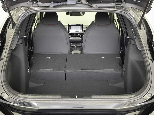 トヨタ カローラ スポーツ ハイブリッドG Z 新潟県 2021(令3)年 0.7万km アティチュードブラックマイカ 純正ナビ　CD・DVD・Bluetooth/トヨタセーフティセンス　/ドラレコ前後/レーダークルーズコントロール/クリアランスソナー/BSM/LEDヘッドライト/バックモニター/ビルトインETC