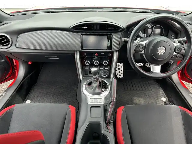 トヨタ ８６ GT 熊本県 2018(平30)年 4.6万km ピュアレッド 純正カーナビ（NSZT-W68T)/・AM/FM/CD/DVD/BT/・フルセグTV/・バックカメラ/クルーズコントロール/アンチロック・ブレーキ・システム/横滑り防止装置/盗難防止装置/革巻きステアリング/・ステアリングリモコン/・パドルシフト/電動格納ミラー/デュアルエアコン/電動トランク/カーテシランプ/フォグランプ/Snow/Sport/Trackモード搭載/社外ホイール（BSS)