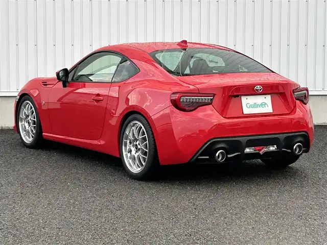 トヨタ ８６ GT 熊本県 2018(平30)年 4.6万km ピュアレッド 純正カーナビ（NSZT-W68T)/・AM/FM/CD/DVD/BT/・フルセグTV/・バックカメラ/クルーズコントロール/アンチロック・ブレーキ・システム/横滑り防止装置/盗難防止装置/革巻きステアリング/・ステアリングリモコン/・パドルシフト/電動格納ミラー/デュアルエアコン/電動トランク/カーテシランプ/フォグランプ/Snow/Sport/Trackモード搭載/社外ホイール（BSS)