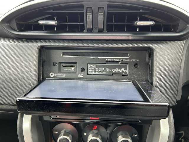 トヨタ ８６ GT 熊本県 2018(平30)年 4.6万km ピュアレッド 純正カーナビ（NSZT-W68T)/・AM/FM/CD/DVD/BT/・フルセグTV/・バックカメラ/クルーズコントロール/アンチロック・ブレーキ・システム/横滑り防止装置/盗難防止装置/革巻きステアリング/・ステアリングリモコン/・パドルシフト/電動格納ミラー/デュアルエアコン/電動トランク/カーテシランプ/フォグランプ/Snow/Sport/Trackモード搭載/社外ホイール（BSS)