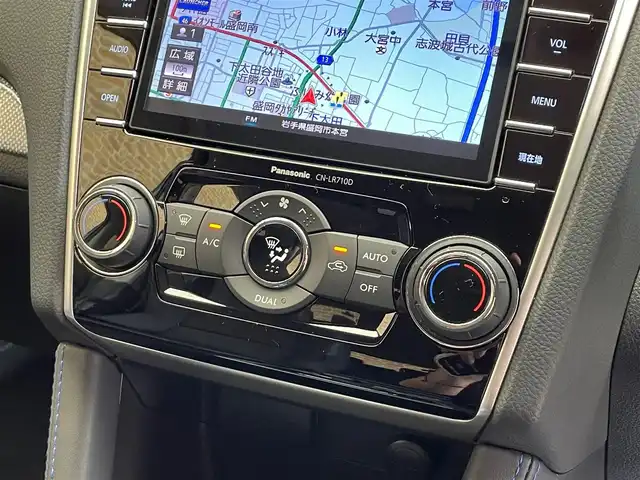 スバル レヴォーグ 1．6GT－S アイサイト 岩手県 2015(平27)年 1.7万km ピュアレッド ワンオーナー/４WD/ターボ/本革シート/STIスポイラー/STIフレキシブルタワーバー/ビルシュタインダンパー/SYMSレーシングマフラー/Blitzスロットコントローラー/パドルシフト/前席パワーシート（運転席メモリ機能付き）/前席シートヒーター/アイサイトVer.3/アドバンスドセイフティパッケージ/全車速追従機能付きクルーズコントロール/アクティブレーンキープ/プリクラッシュブレーキ/コーナーセンサー/リヤビークルディテクション/バック・サイドモニター/純正Panasonicナビ/（CD/DVD/フルセグ/SD/USB/AUX/Bluetooth）/ステアリングスイッチ/ETC/ドライブレコーダー/LEDヘッドランプ/フロント・リヤフォグランプ/純正18インチアルミホイール