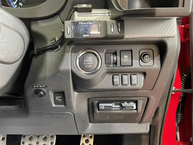 スバル レヴォーグ 1．6GT－S アイサイト 岩手県 2015(平27)年 1.7万km ピュアレッド ワンオーナー/４WD/ターボ/本革シート/STIスポイラー/STIフレキシブルタワーバー/ビルシュタインダンパー/SYMSレーシングマフラー/Blitzスロットコントローラー/パドルシフト/前席パワーシート（運転席メモリ機能付き）/前席シートヒーター/アイサイトVer.3/アドバンスドセイフティパッケージ/全車速追従機能付きクルーズコントロール/アクティブレーンキープ/プリクラッシュブレーキ/コーナーセンサー/リヤビークルディテクション/バック・サイドモニター/純正Panasonicナビ/（CD/DVD/フルセグ/SD/USB/AUX/Bluetooth）/ステアリングスイッチ/ETC/ドライブレコーダー/LEDヘッドランプ/フロント・リヤフォグランプ/純正18インチアルミホイール