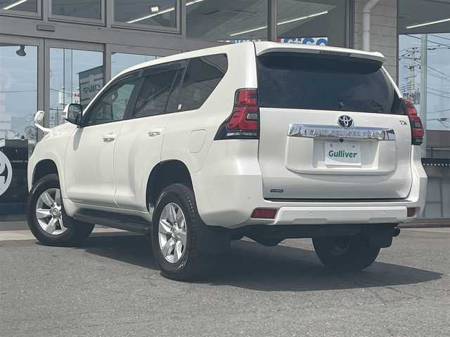 トヨタ ランドクルーザー プラド TX Lパッケージ 青森県 2021(令3)年 4.2万km ホワイトパールクリスタルシャイン 7人/サンルーフ/純正ＳＤナビフルセグ（ＮＳＺＴ－Ｙ６８Ｔ）/バックモニター/本革シート/純正17AW/シートヒーター/クリアランスソナー/純正エンスタ/ビルトインＥＴＣ/ＬＥＤヘッドライト/ディーラー記録簿５枚/新車時保証書/取扱説明書