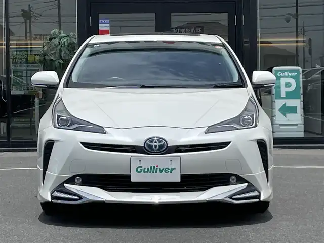 トヨタ プリウス S 茨城県 2020(令2)年 1.9万km ホワイトパールクリスタルシャイン 純正ナビ/【AM・FM・ＣＤ・ＤＶＤ・ＴＶ・ＳＤ・ＢＴ】/サンルーフ/モデリスタエアロ/レーダークルコン/Ｂカメラ/ステリモ/オートライト/オートハイビーム/Fフォグ/LEDライト/純正フロアマット/社外アルミホイール/純正アルミホイール積み込み/横滑り防止装置/レーンキープアシストコントロール/衝突被害軽減システム/プッシュスタート/スマートキー