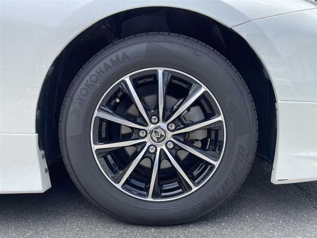 トヨタ プリウス S 茨城県 2020(令2)年 1.9万km ホワイトパールクリスタルシャイン 純正ナビ/【AM・FM・ＣＤ・ＤＶＤ・ＴＶ・ＳＤ・ＢＴ】/サンルーフ/モデリスタエアロ/レーダークルコン/Ｂカメラ/ステリモ/オートライト/オートハイビーム/Fフォグ/LEDライト/純正フロアマット/社外アルミホイール/純正アルミホイール積み込み/横滑り防止装置/レーンキープアシストコントロール/衝突被害軽減システム/プッシュスタート/スマートキー