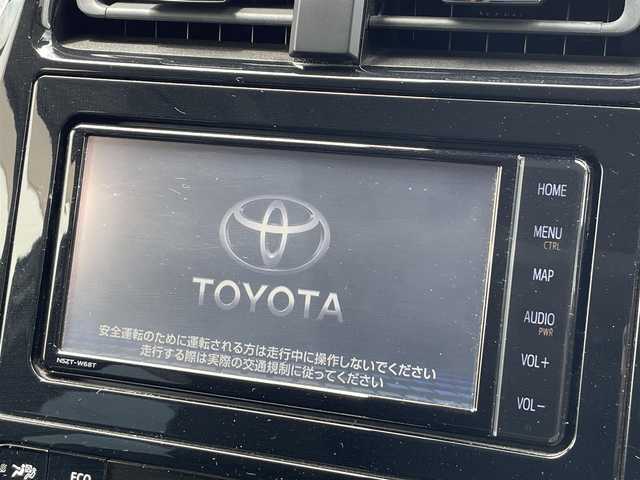 トヨタ プリウス S 茨城県 2020(令2)年 1.9万km ホワイトパールクリスタルシャイン 純正ナビ/【AM・FM・ＣＤ・ＤＶＤ・ＴＶ・ＳＤ・ＢＴ】/サンルーフ/モデリスタエアロ/レーダークルコン/Ｂカメラ/ステリモ/オートライト/オートハイビーム/Fフォグ/LEDライト/純正フロアマット/社外アルミホイール/純正アルミホイール積み込み/横滑り防止装置/レーンキープアシストコントロール/衝突被害軽減システム/プッシュスタート/スマートキー