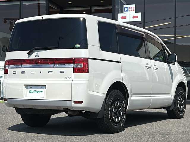 三菱 デリカＤ：５ D－Power package 大阪府 2017(平29)年 7万km ウォームホワイトパール ７人乗り　４ＷＤ　両側パワースライドドア　前席シートヒーター　社外アルミホイール　社外ナビ　バックカメラ　フルセグＴＶ　Ｂｌｕｅｔｏｏｔｈ　ＣＤ／ＤＶＤ　ＥＴＣ　グッドリッチ　パドルシフト　ＨＩＤライト/７人乗り/４ＷＤ/両側パワースライド/ディーゼル車/ターボ/前席シートヒーター/社外アルミホイール/社外ナビ/フルセグＴＶ/Bluetooth/ＣＤ／ＤＶＤ/ＥＴＣ/HIDヘッドライト/オートライト/取扱説明書/保証書