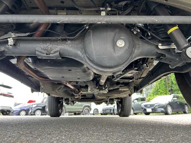 スズキ ジムニー XL 静岡県 2022(令4)年 2.3万km ジャングルグリーン ワンオーナー/社外ディスプレイオーディオ/Bluetooth/純正フロアマット/スマートキー/プッシュスタート/オートライト/アイドリングストップ/ETC
