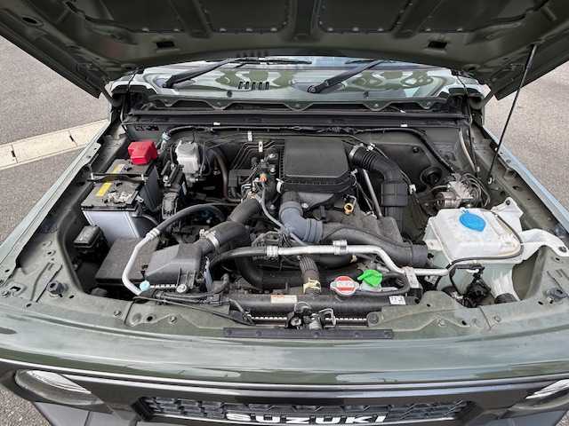 スズキ ジムニー XL 静岡県 2022(令4)年 2.3万km ジャングルグリーン ワンオーナー/社外ディスプレイオーディオ/Bluetooth/純正フロアマット/スマートキー/プッシュスタート/オートライト/アイドリングストップ/ETC