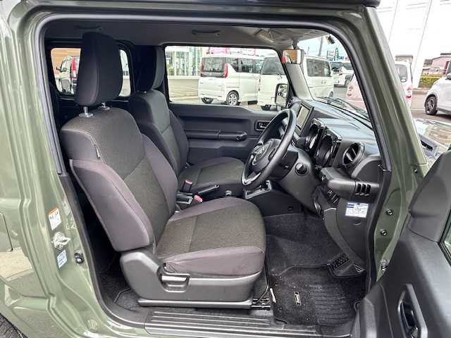 スズキ ジムニー XL 静岡県 2022(令4)年 2.3万km ジャングルグリーン ワンオーナー/社外ディスプレイオーディオ/Bluetooth/純正フロアマット/スマートキー/プッシュスタート/オートライト/アイドリングストップ/ETC