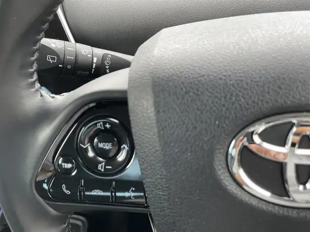 トヨタ プリウス Sツーリングセレクション 茨城県 2019(平31)年 4.9万km ブルーM 純正SDナビ/　　BT/CD/DVD/フルセグ/バックカメラ/アダプティブクルーズコントロール/LEDオートライト/オートマチックハイビーム/レザーシート/シートヒーター/純正17インチアルミホイール/コーナーセンサー/ETC2.0/スマートキー