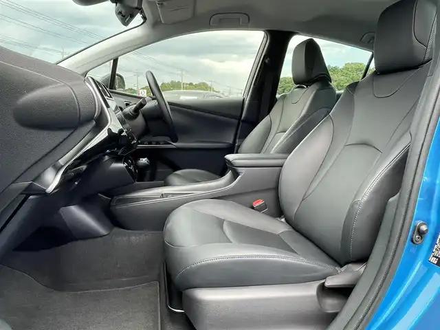 トヨタ プリウス Sツーリングセレクション 茨城県 2019(平31)年 4.9万km ブルーM 純正SDナビ/　　BT/CD/DVD/フルセグ/バックカメラ/アダプティブクルーズコントロール/LEDオートライト/オートマチックハイビーム/レザーシート/シートヒーター/純正17インチアルミホイール/コーナーセンサー/ETC2.0/スマートキー