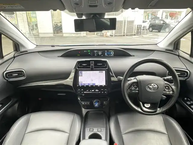 トヨタ プリウス Sツーリングセレクション 群馬県 2019(平31)年 4.9万km ブルーM トヨタセーフティセンス/・衝突軽減ブレーキシステム/・レーンキープアシスト/・レーダークルーズコントロール/・プリクラッシュセーフティ/純正SDナビゲーション/（CD/DVD/SD/BT/フルセグTV）/バックカメラ/ビルトインETC2.0/合皮シート/クリアランスソナー/前席シートヒーター/ステアリングスイッチ/LEDヘッドライト/フォグライト/電格ミラー/純正フロアマット/純正17インチアルミホイール