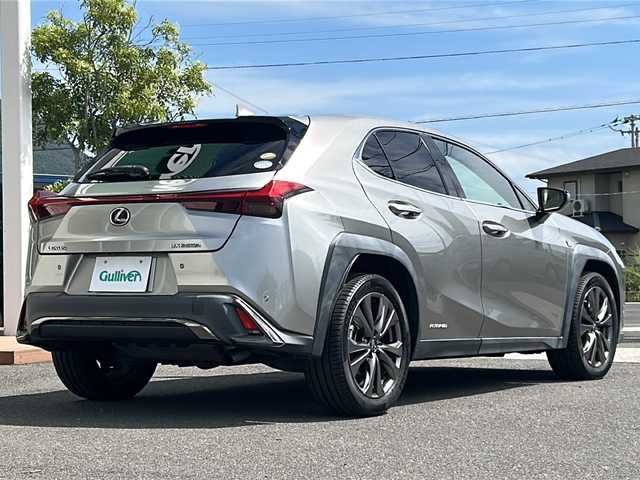レクサス ＵＸ 250h Fスポーツ 香川県 2019(平31)年 8万km ソニックチタニウム 純正ナビ/フルセグＴＶ/３眼ＬＥＤヘッドライト/レーダークルーズ/全方位カメラ/パワーバックドア/シートヒーター/レザーシート/シートヒーター/BSM/ステアリングヒーター/コーナーセンサー