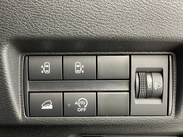 三菱 デリカミニ T プレミアム 茨城県 2025(令7)年 0.1千km アメジストブラック/シルキーホワイト 届出済未使用車　純正９インチディスプレイオーディオ　衝突軽減ブレーキ　マイパイロット　レーダークルーズコントロール　レーンキープアシスト　全周囲カメラ　両側電動スライドドア　前席シートヒーター　