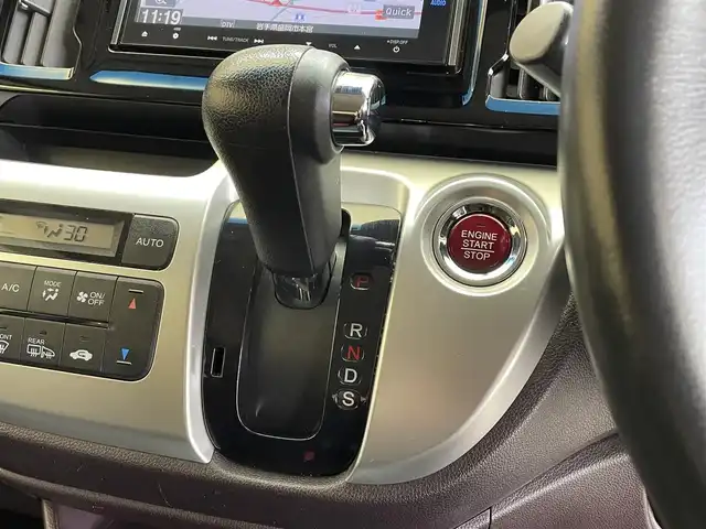 ホンダ Ｎ ＷＧＮ カスタム G ターボパッケージ 岩手県 2014(平26)年 10.9万km ポリッシュドメタルメタリック ４WD/ターボ/シティブレーキアクティブシステム/クルーズコントロール/ヒルスタートアシスト機能/横滑り防止装置/アイドリングストップ/パドルシフト/純正ナビ/フルセグTV/バックカメラ/ETC/フルオートエアコン/HIDヘッドライト/フォグランプ/運勢14インチアルミホイール