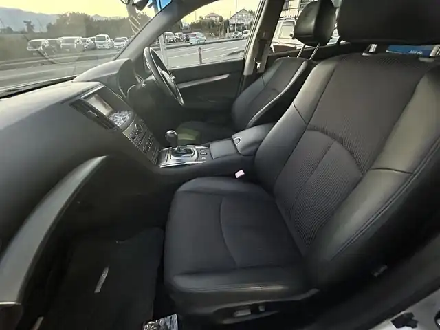 日産 スカイライン 250GT 神奈川県 2010(平22)年 9.2万km ブリリアントシルバー HDDナビ/フルセグテレビ/バックカメラ/プッシュスタート/ドアバイザー/ETC/スタッドレスタイヤ4本/前席パワーシート