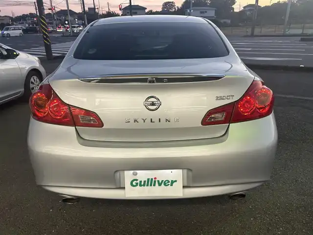 日産 スカイライン 250GT 神奈川県 2010(平22)年 9.2万km ブリリアントシルバー HDDナビ/フルセグテレビ/バックカメラ/プッシュスタート/ドアバイザー/ETC/スタッドレスタイヤ4本/前席パワーシート