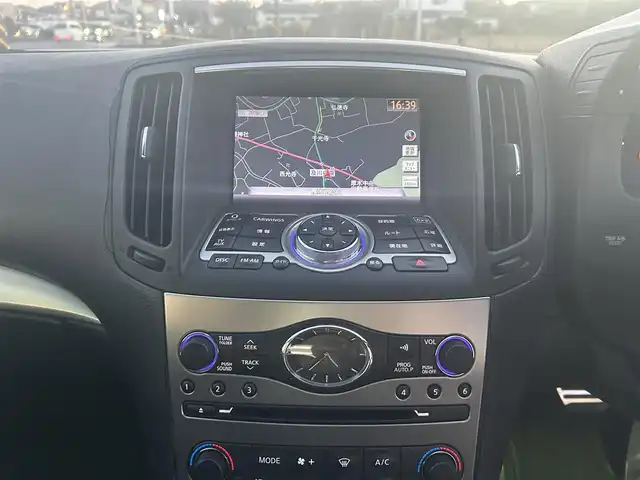 日産 スカイライン 250GT 神奈川県 2010(平22)年 9.2万km ブリリアントシルバー HDDナビ/フルセグテレビ/バックカメラ/プッシュスタート/ドアバイザー/ETC/スタッドレスタイヤ4本/前席パワーシート