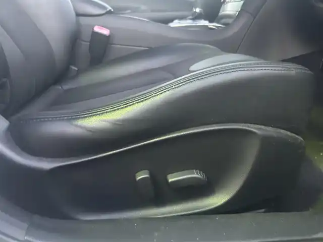 日産 スカイライン 250GT 神奈川県 2010(平22)年 9.2万km ブリリアントシルバー HDDナビ/フルセグテレビ/バックカメラ/プッシュスタート/ドアバイザー/ETC/スタッドレスタイヤ4本/前席パワーシート