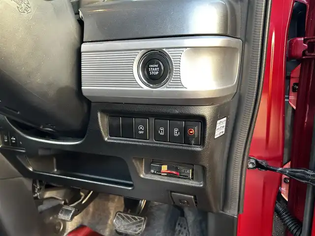 スズキ スペーシア ギア HYBRID XZターボ 道北・旭川 2019(令1)年 3.3万km フェニックスレッドパール/ガンメタリック2トーンルーフ カロッツェリア8インチナビ/全方位カメラ/フルセグTV/左右リア席モニター/両側電動スライドドア/前席シートヒーター/ヘッドアップディスプレイ/クルーズコントロール/ドライブレコーダー/プッシュスタート/スマートキー