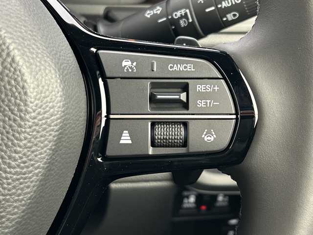 ホンダ ステップワゴン スパーダ eHEV 愛知県 2025(令7)年 0.1千km クリスタルブラックパール 登録済未使用車/11.4インチHonda CONNECTナビ(LXM-247VFLi)/・AppleCarPlay/AndroidAuto/・フルセグ/・ＨＤＭＩ入力端子/・ＵＳＢ入力端子/・Bluetooth/・CD/DVD/スペアキー１本/アダプティブクルーズコントロール/ブラインドスポットモニター/ホンダセンシング/シートヒーター/２列目オットマン/２列目キャプテンシート/全列USB Type-C チャージャー/両側パワースライドドア/パワーテールゲート/パドルシフト/取扱説明書/保証書