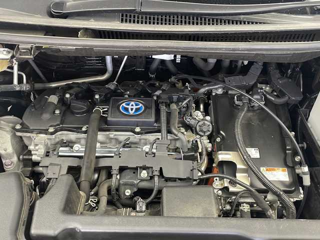 トヨタ ヴォクシー ハイブリッド S－Z 栃木県 2022(令4)年 3.3万km アティチュードブラックマイカ モデリスタフルエアロ/トヨタセーフティセンス/・プリクラッシュセーフティ/・レーンディパーチャーアラート/・オートマチックハイビーム/・レーントレーシングアラート/・発進遅れ告知機能/快適利便パッケージHi/・パワーバックドア/・2列目オットマン付きシート/・2列目シートヒーター/純正10.5インチディスプレイナビ/・CD/DVDデッキ/・フルセグTV/ブラインドスポットモニター/AC100V電源/ビルトインETC2.0/両側パワースライドドア/スマートキー/LEDヘッドライト/保証書/取扱説明書/スペアキー