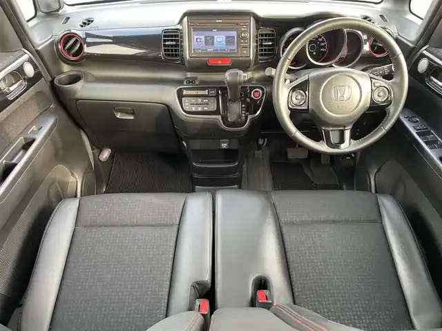 ホンダ Ｎ ＢＯＸ 2トーン カスタム G ターボLパッケージ 栃木県 2015(平27)年 6.1万km プレミアムホワイトパールⅡ ワンオーナー/社外ディスプレイオーディオ/【FM/AM/CD/ワンセグTV】/バックカメラ/ETC/両側パワースライドドア/ハーフレザーシート/ベンチシート/クルーズコントロール/横滑り防止装置/盗難防止装置/LEDヘッドライト/オートライト/プッシュスタート/スマートキー/純正フロアマット