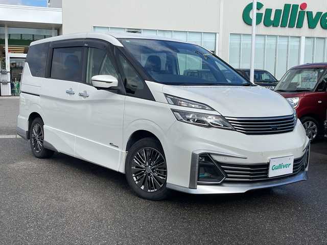 日産 セレナ ライダー 石川県 2017(平29)年 7.3万km パール 純正９型ナビ　フルセグＴＶ　アラウンドビューモニター　ＬＥＤヘッドライト　ＥＴＣ　両側パワースライド　エマージェンシーブレーキ　純正アルミホイール　インテリキー　プッシュスタート