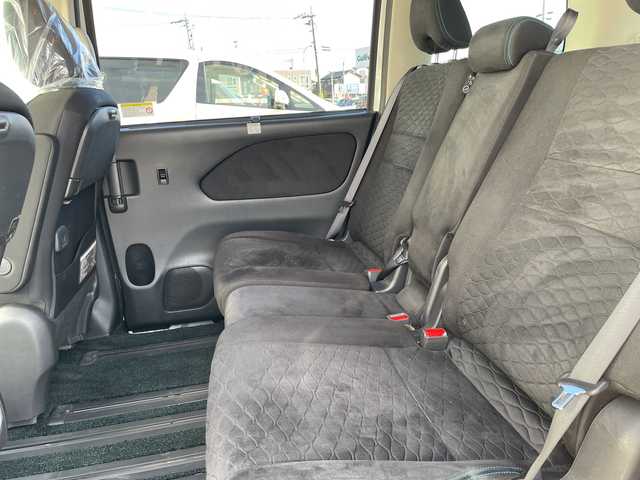 日産 セレナ ライダー 石川県 2017(平29)年 7.3万km パール 純正９型ナビ　フルセグＴＶ　アラウンドビューモニター　ＬＥＤヘッドライト　ＥＴＣ　両側パワースライド　エマージェンシーブレーキ　純正アルミホイール　インテリキー　プッシュスタート