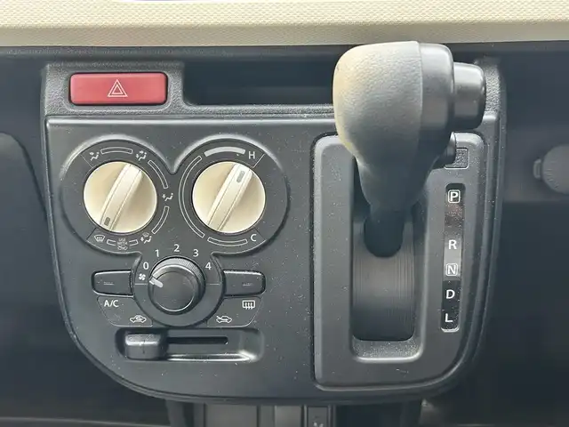 スズキ アルト L 長崎県 2016(平28)年 2.2万km アーバンブラウンパールメタリック ワンオーナー/純正オーディオ・ＣＤ/衝突軽減ブレーキ/アイドリングストップ/D席シートヒーター/ドアバイザー/純正フロアマット/リモコンキー