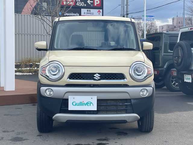 スズキ ハスラー X 道央・札幌 2017(平29)年 9.5万km シフォンアイボリーM ・４WD/・衝突軽減ブレーキ/・純正ナビ/　CD＆BT＆USB＆TV/・全方位カメラ/・バックカメラ/・サイドカメラ/・フロントカメラ/・ダウンヒルアシスト/・アイドリングストップ/・オートエアコン/・オートライト/・ミラーヒーター/・シートヒーター/・電動格納ミラー/・前方ドライブレコーダー/・ETC/・プッシュスタート/・スマートキー/・純正フロアマット/・ドアバイザー/・ウィンカーミラー/・フォグライト/・スペアキー