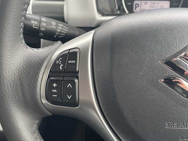 スズキ ハスラー X 道央・札幌 2017(平29)年 9.5万km シフォンアイボリーM ・４WD/・衝突軽減ブレーキ/・純正ナビ/　CD＆BT＆USB＆TV/・全方位カメラ/・バックカメラ/・サイドカメラ/・フロントカメラ/・ダウンヒルアシスト/・アイドリングストップ/・オートエアコン/・オートライト/・ミラーヒーター/・シートヒーター/・電動格納ミラー/・前方ドライブレコーダー/・ETC/・プッシュスタート/・スマートキー/・純正フロアマット/・ドアバイザー/・ウィンカーミラー/・フォグライト/・スペアキー