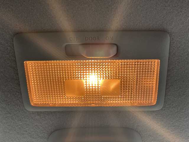 スズキ ハスラー X 道央・札幌 2017(平29)年 9.5万km シフォンアイボリーM ・４WD/・衝突軽減ブレーキ/・純正ナビ/　CD＆BT＆USB＆TV/・全方位カメラ/・バックカメラ/・サイドカメラ/・フロントカメラ/・ダウンヒルアシスト/・アイドリングストップ/・オートエアコン/・オートライト/・ミラーヒーター/・シートヒーター/・電動格納ミラー/・前方ドライブレコーダー/・ETC/・プッシュスタート/・スマートキー/・純正フロアマット/・ドアバイザー/・ウィンカーミラー/・フォグライト/・スペアキー