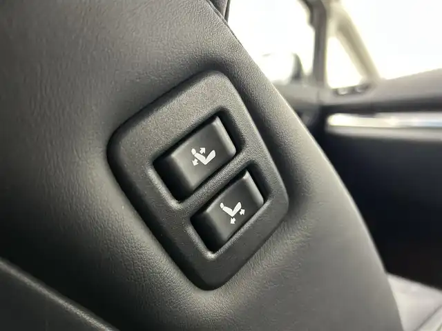 トヨタ アルファード S Cパッケージ 千葉県 2018(平30)年 6.4万km ホワイトパールクリスタルシャイン 禁煙車/トヨタセーフティセンス/・プリクラッシュセーフティ/・プリクラッシュセーフティブレーキ/・レーンディパーチャーアラート/・レーンキープアシスト/・ブラインドスポットモニター/・クリアランスソナー/・レーダークルーズコントロール/12.1インチフリップダウンモニター/両側パワースライドドア/パワーバックドア/純正１０インチメモリナビ/・型番：NSZN-Z68T/・CD/DVD/Bluetooth/フルセグTV/・バックカメラ/・ビルトインETC２.０/・デジタルインナーミラー/レザーシート/・DNセカンドパワーシート/・D席メモリ付き/・DNシートヒーター/・DNエアーシート/革巻きステアリング/・ステアリングスイッチ/・ステアリングヒーター/MT付きAT/電子パーキング/・ブレーキホールド/左右独立エアコン/純正フロアマット/純正１８インチAW/オートライト/・オートマチックハイビーム/・LEDヘッドライト/・LEDフォグランプ