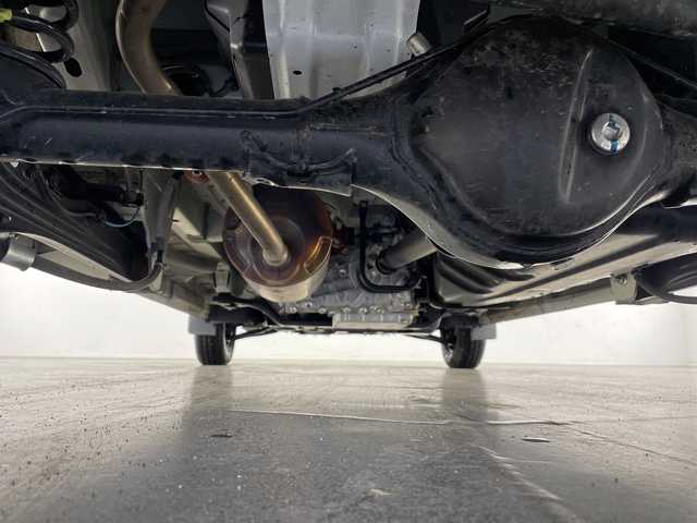 スズキ エブリイ JOIN 長野県 2023(令5)年 1.4万km スペリアホワイト 純正ディスプレイオーディオ/Apple CarPlay/Android Auto/バックカメラ/デュアルカメラブレーキサポート/パートタイム4WD/キセノンライト/オートライト/電動核のミラー/ミラーヒーター/ドアバイザー/フロアマット（ゴム）/スペアーキー/保証書