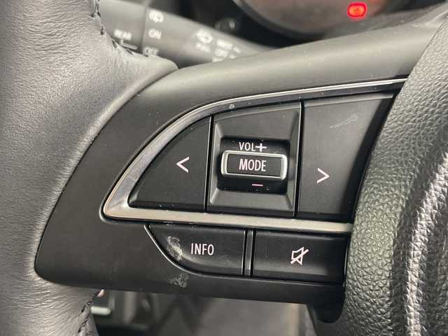 スズキ ジムニー XC 群馬県 2025(令7)年 0.9万km ブルーイッシュブラックパール3 4WDターボ　ナビ　バックカメラ　ドラレコ　シートヒーター　衝突被害軽減ブレーキ　レーンアシスト　LEDヘッドランプ　オートライト　クリアランスソナー　スマートキー　プッシュスタートボタン　禁煙車