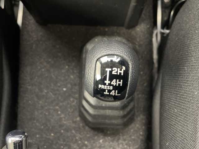 スズキ ジムニー XC 群馬県 2025(令7)年 0.9万km ブルーイッシュブラックパール3 4WDターボ　ナビ　バックカメラ　ドラレコ　シートヒーター　衝突被害軽減ブレーキ　レーンアシスト　LEDヘッドランプ　オートライト　クリアランスソナー　スマートキー　プッシュスタートボタン　禁煙車