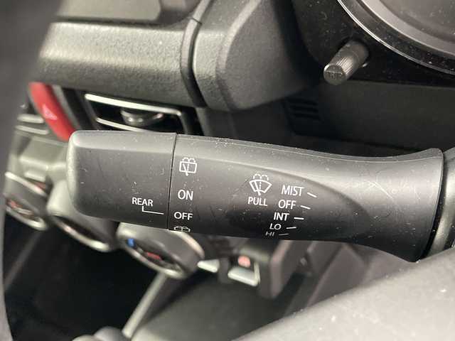 スズキ ジムニー XC 群馬県 2025(令7)年 0.9万km ブルーイッシュブラックパール3 4WDターボ　ナビ　バックカメラ　ドラレコ　シートヒーター　衝突被害軽減ブレーキ　レーンアシスト　LEDヘッドランプ　オートライト　クリアランスソナー　スマートキー　プッシュスタートボタン　禁煙車