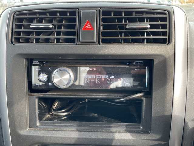 スズキ ジムニー XG 千葉県 2017(平29)年 11.1万km スペリアホワイト 4WD/5MT/社外1DINオーディオ/リモコンキー/ルーフキャリア/社外サスペンション/ETC/ABS