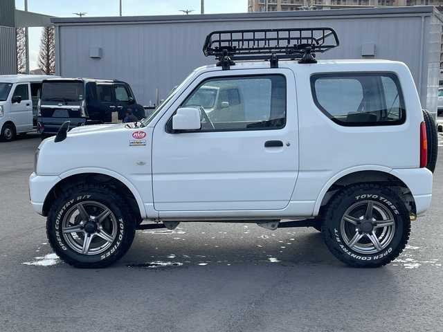 スズキ ジムニー XG 千葉県 2017(平29)年 11.1万km スペリアホワイト 4WD/5MT/社外1DINオーディオ/リモコンキー/ルーフキャリア/社外サスペンション/ETC/ABS